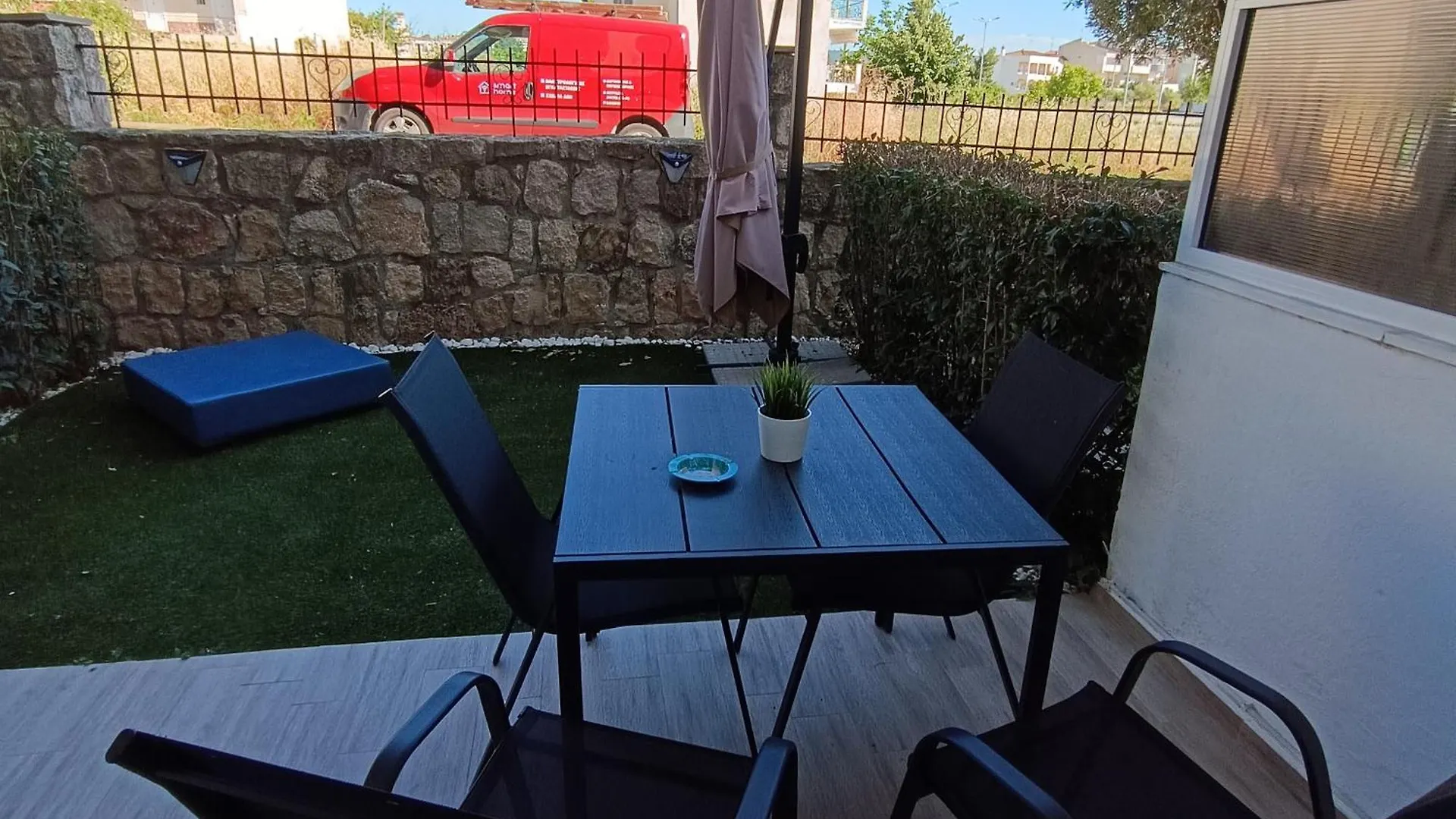 Violeta Holiday House Kallithea  0*, Kallithea (Chalkidiki) Griekenland